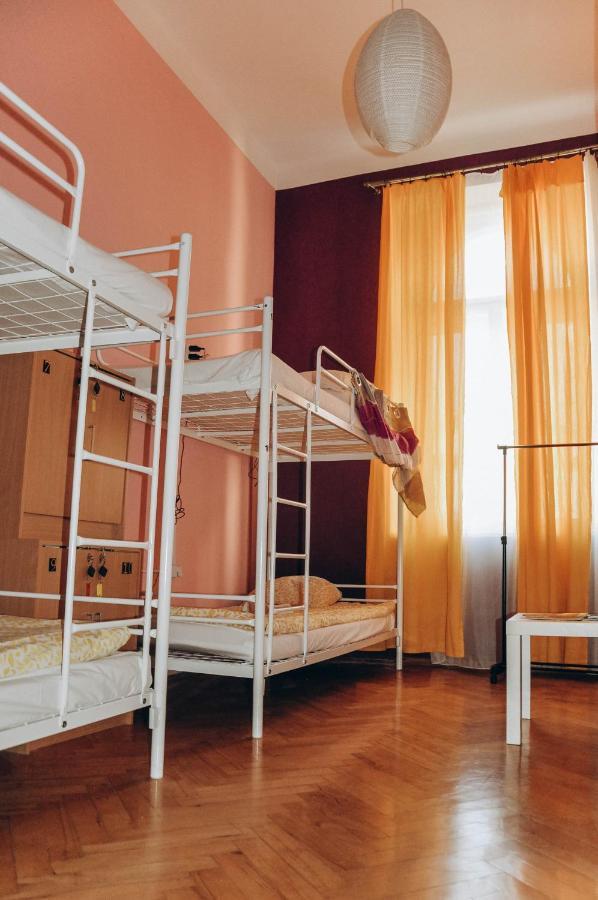Hostel Motion 克拉科夫 外观 照片